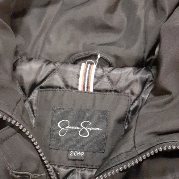 Coat - Picture 4 of 6